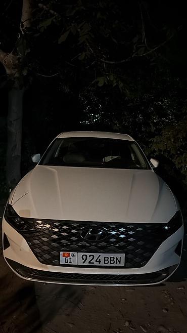 byd e1: Hyundai Grandeur: 2021 г., 0.3 л, Автомат, Газ, Хэтчбэк — 1