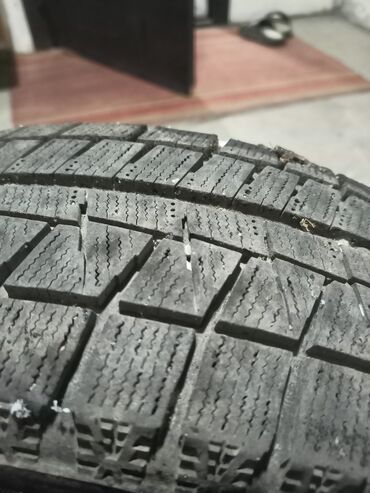 Шины: Шины 195 / 65 / R 15, Зима, Б/у, 1 шт, Легковые, Япония, Bridgestone