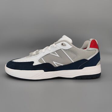 муж красовки: Мужские кроссовки от фирмы New Balance NM808 — вторая фирменная модель