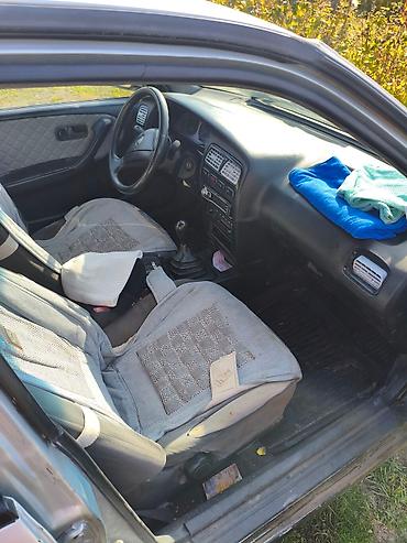 Nissan: Nissan Primera: 1991 г., 2 л, Механика, Бензин, Седан — 6