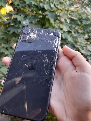 ıphone 11 ıkıncı el: IPhone 11, 128 GB, Qara, Qırıq