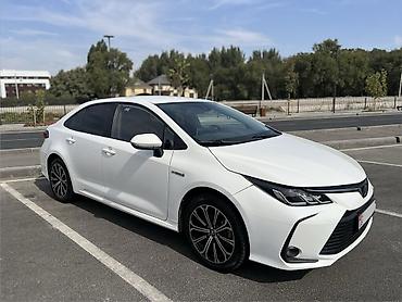 Продажа авто: Toyota Corolla: 2020 г., 1.8 л, Вариатор, Гибрид, Седан — 6