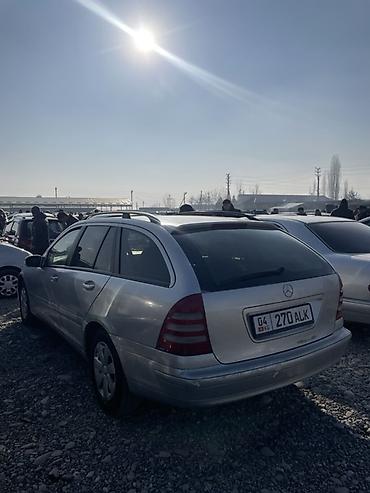 Mercedes-Benz: Mercedes-Benz C-Class: 2003 г., 1.8 л, Механика, Бензин, Универсал — 4