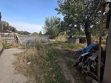 продаю дом г кайында: 🏡 Продаётся дом с участком 11 соток в селе Кайырма! 📍 Адрес: Чуйская — 9