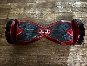 Qırmızı hoverboard yenı kımıdır hec bır problemı yoxdu boyuk