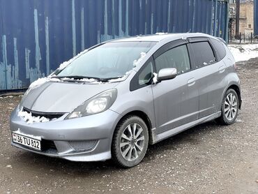 электро мобил авто: Honda Fit: 2010 г., 1.5 л, Автомат, Бензин, Хэтчбэк