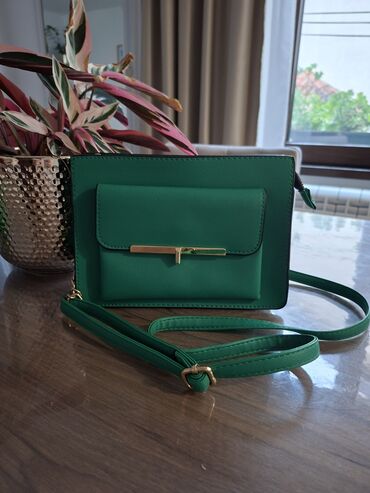 nakit od hirurskog celika beograd: Shoulder bag, Primark, Material: Faux leather