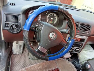 шкода фабия 2008: Volkswagen Golf: 2000 г., 1.6 л, Механика, Бензин, Хэтчбэк