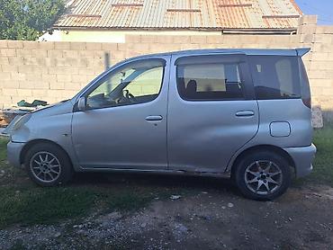 android avto: Toyota Funcargo: 2000 г., 1.3 л, Автомат, Бензин, Минивэн — 3