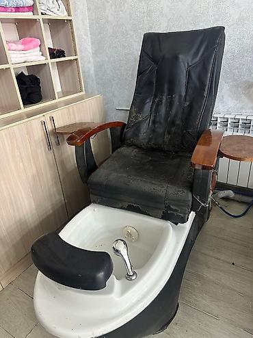 Salon, tibbi mebel: İşlənmiş, Pedikür kreslosu — 2