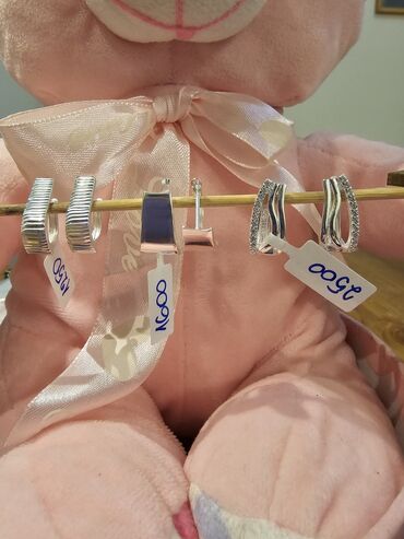 Minđuše: Srebrni nakit – više modela - Srebrne minđuše sa prozirnim cirkonima na lalafo.rs — 36 Minđuše: Srebrni nakit – više modela - Srebrne minđuše sa prozirnim cirkonima — 36