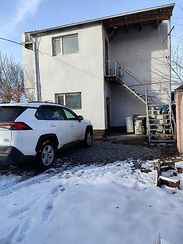 Продажа коттеджей и домов: 🏢 Продаётся дом под бизнес 📍 Кызыло-Аскер, ул. Арзамасская (20 м от — 2