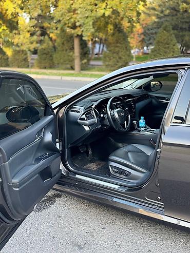 обмень на ауди: Toyota Camry: 2018 г., 2.5 л, Вариатор, Гибрид, Седан — 7