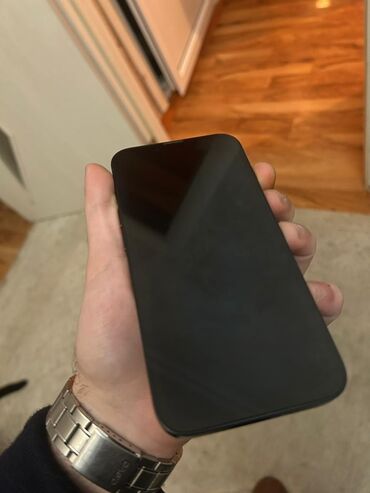 Apple iPhone: IPhone 13, Qara, Simsiz şarj — 9