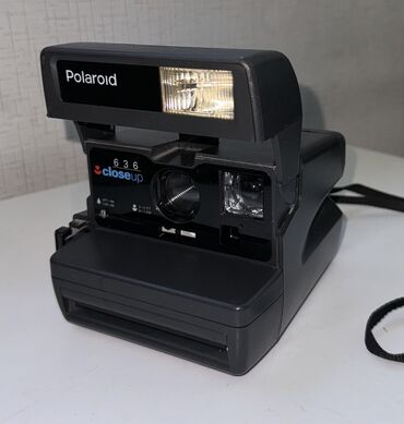 фотоаппараты мгновенной печати: Фотоаппарат Polaroid. В отличном состоянии