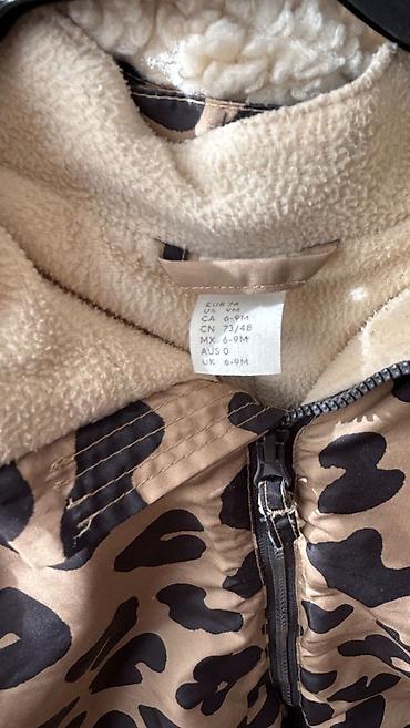 Верхняя одежда: Комбинезон H&M носили только 1 сезон. В идеальном состоянии — 2