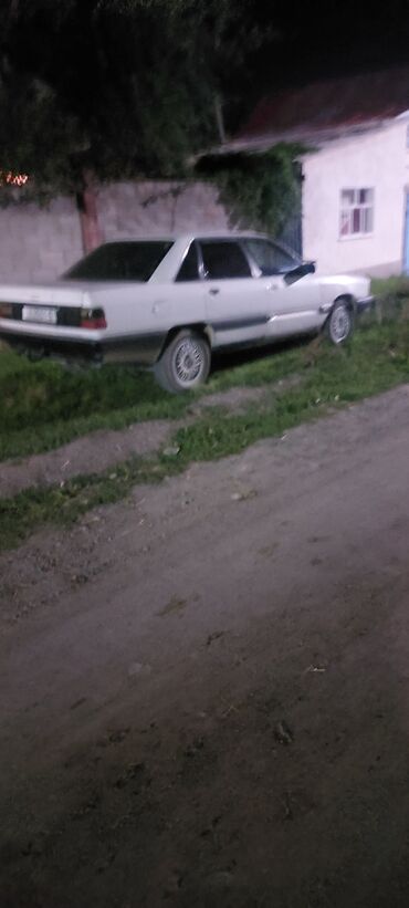 самые дешёвые машина: Audi 100: 1989 г., 0.2 - engine capacity л, Механика, Бензин
