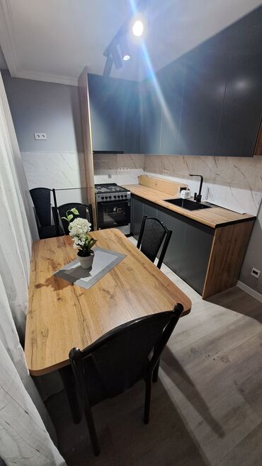 дом азия молл: 2 комнаты, 55 м², Цокольный этаж этаж, Евроремонт