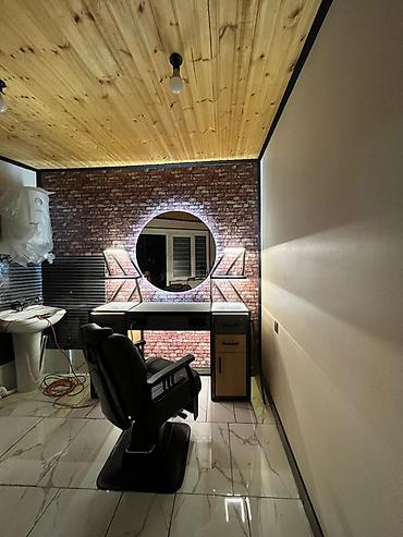 Salon, tibbi mebel: Böyük dairəvi güzgü (arxa LED işıqlandırma effektli) - İki tərəfdə — 5