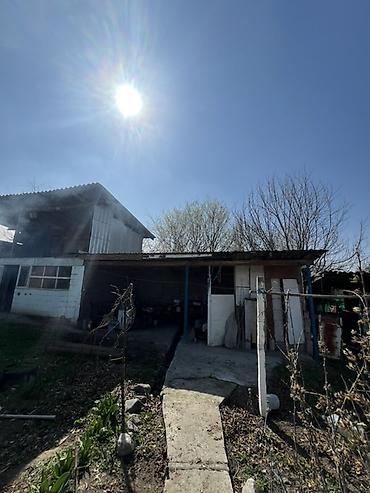 Продажа коттеджей и домов: Срочно! Продается дом в селе Кун-Туу не далеко от Бишкека торг есть — 4