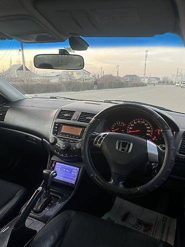 Honda: Honda Accord: 2003 г., 2 л, Типтроник, Бензин, Седан — 11