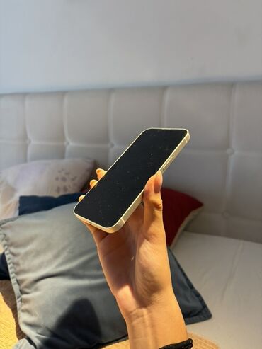 Apple iPhone: Apple iPhone iPhone 13, Bela, Face ID — 12