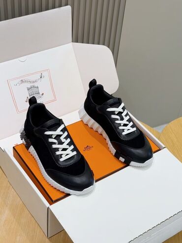мужские дутики: HERMES 
Размеры в наличии 42