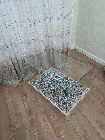 ucuz vitrin: Şüşə vitrin/masası – dekorativ “pul rulonları” ilə - Material: qalın — 7