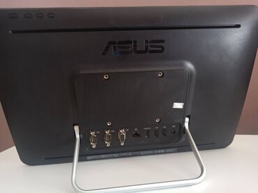 Desktop računari i radne stanice: Asus All In One A4110 / 15.6 Touch / 4 cora / 500gb *15.6" 1366 x — 17