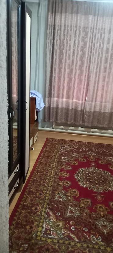 кызыл кия кыз: Дом рядом Дордой. Асфальтированная улица. Кирпичный дом — 10