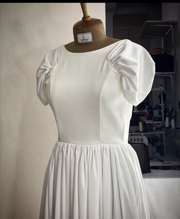 продается свадебное платье: Продаю платье Одевала 1 раз на своё кыз узатуу Платье отдельно,юбка