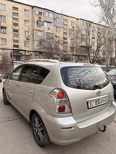 Toyota: Toyota Corolla Verso: 2008 г., 2.2 л, Механика, Дизель, Минивэн — 2