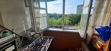 3 микрорайон: 3 комнаты, 58 м², 3 мкр 104 серия, 4 этаж, Старый ремонт — 6