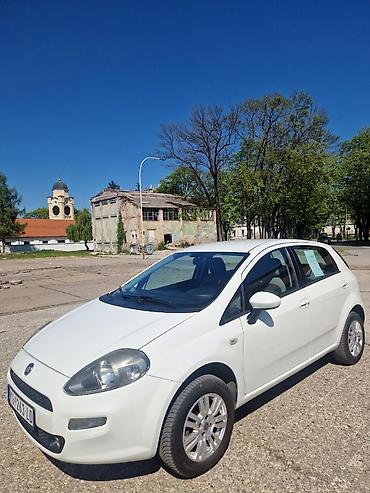 peda gp 50: Auto prodajem zbog kupovine veceg automobila. Auto registrovan do — 1