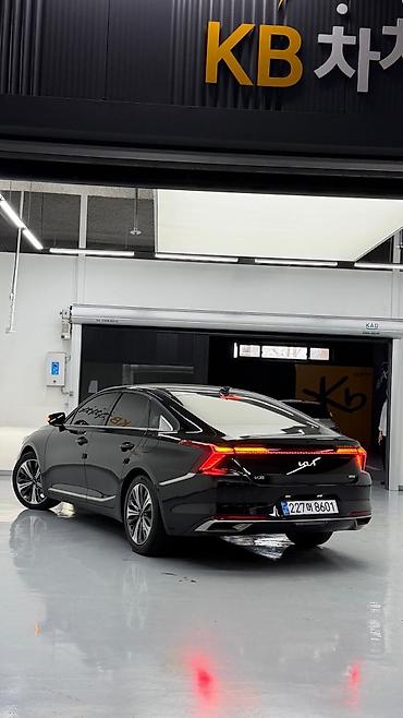Kia: Kia K8: 2022 г., 1.6 л, Гибрид — 6