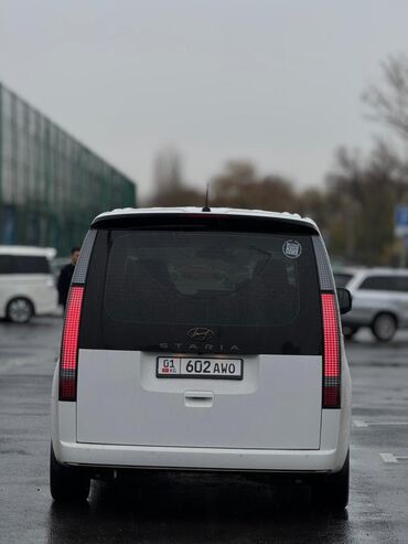 Hyundai: Hyundai Staria: 2021 г., 3.5 л, Типтроник, Газ, Минивэн — 9