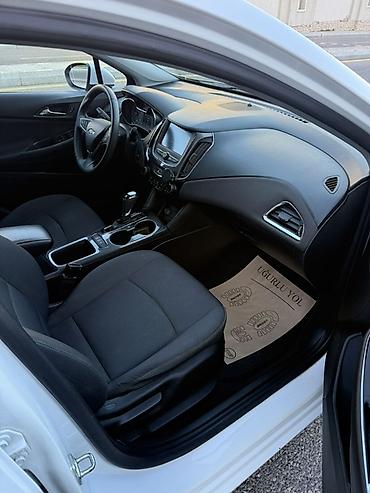 cruze difuzer: Chevrolet Cruze: 1.4 l | 2018 il 90000 km Sedan — 5