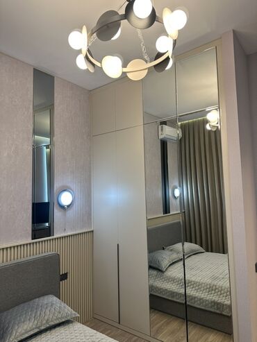 Həyət evləri və villaların satışı: Mərdəkan 5.5sotda ideal ərazidə Bravo marketin arxasında geniş — 36