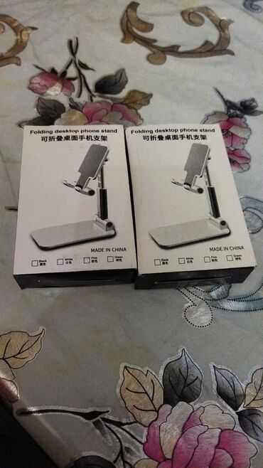 Mobil telefonlar üçün digər aksesuarlar: Stol üstü telefon tutacaqlar satılır isdeyen bu nömrəylə əlaqə — 2