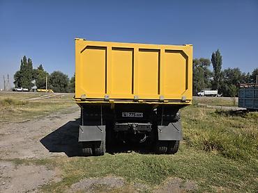 оператор эксковатора: Самосвал КАМАЗ, жёлтый, колесная формула 6x4. Основные характеристики — 5