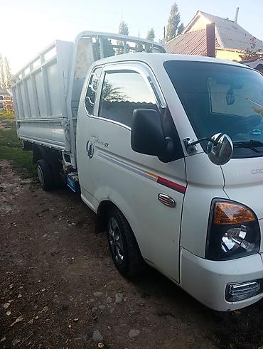 эвакуатор тамчы: Hyundai Porter II грузовой самосвал. май алмашылган . аккумулятор — 1