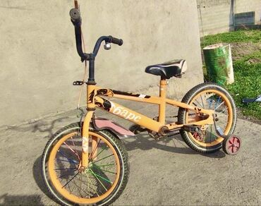велосипед электрические: Продаю велосипед детский на 5-7лет. Состояние хорошее. ЦЕНА