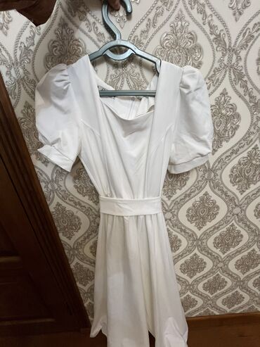 платье женские: Бальное платье, Длинная модель, цвет - Белый, S (EU 36), M (EU 38), One size, В наличии