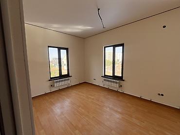 комната культуры бишкек: Сдаю The entire office: 700 м², Другой тип здания, С ремонтом, С отдельным входом — 5