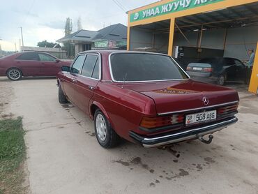 купить запчасти на опель вектра б: Mercedes-Benz W123: 1981 г., 2.5 л, Механика, Дизель, Седан