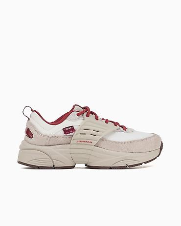 asics patike duboke: JORDAN Trunner O/S "Year of the Horse" br.44,5 cm 28,5 NOVO IQ1113 162 — 2