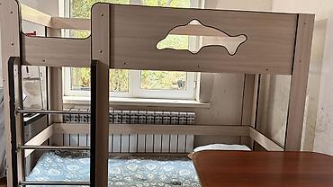 мешки б у: Двухъярусная детская кровать, Б/у, ЛДСП, цвет - Бежевый — 2