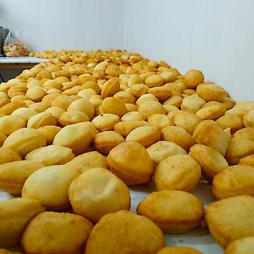 ищу повор: Требуется Повар : Мучной цех, Фаст-фуд кухня, Менее года опыта — 1