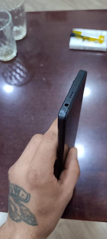 nokia magic max 5g: Xiaomi Redmi (5G) smartfon - Model: Redmi 5G (arxa qapaqda “Redmi 5G” — 3