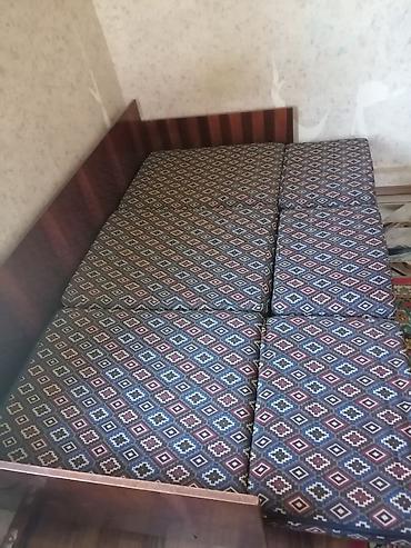 двухспальный диван: Диван-кровать с деревянным коробом и съёмными подушками - Тип — 3